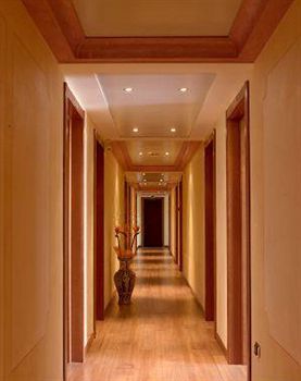 Hotel Confine Colà