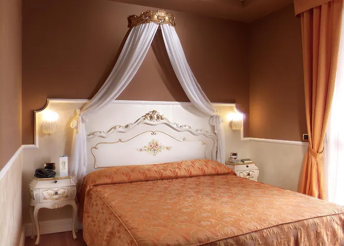 Hotel Confine