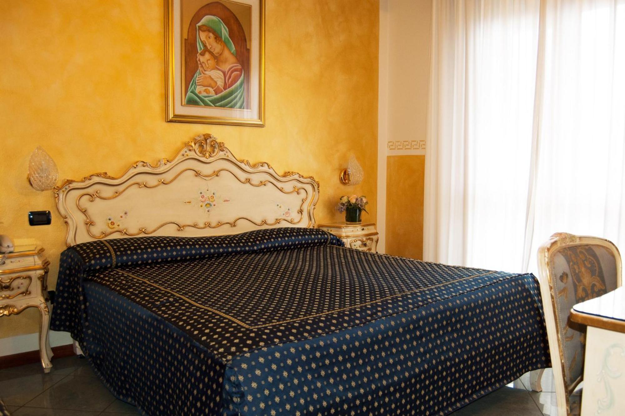 Hotel Confine Cola (Verona)